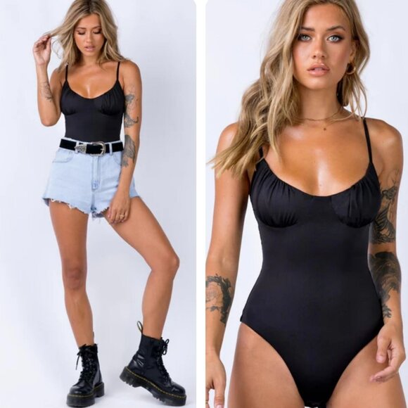 Princess Polly Tops - NWT Princess Polly Levey Black Bodysuit